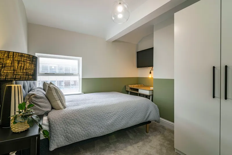 Beautiful 2 Bedroom Apartment // Available August 2026 - Image 19